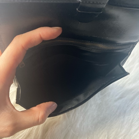 Black Leather Wallet - Picture 4 of 6